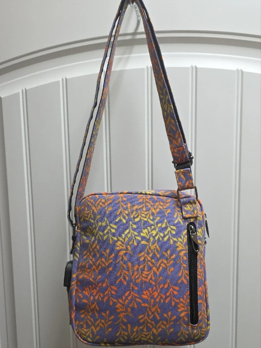 NWT Nupouch Crossbody Anti-Theft Shoulder Bag